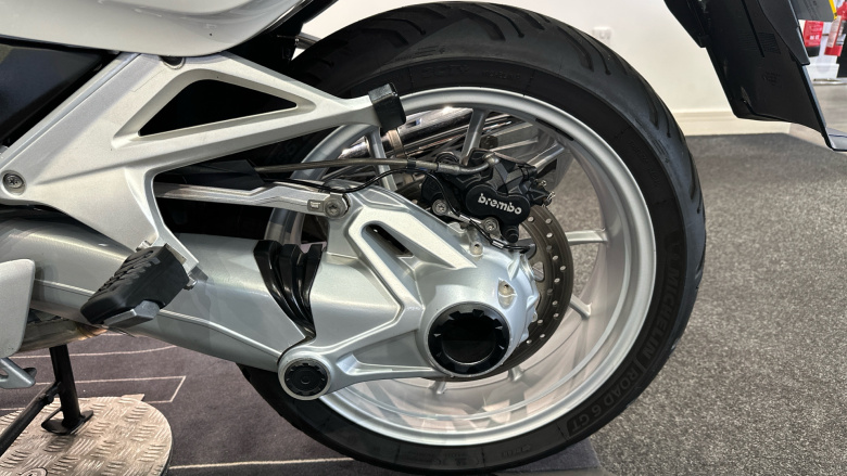 BMW R1250 RT LE (20MY)